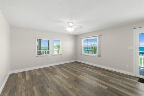 Commercial property in Flagler Beach, Florida 6 bedrooms, 364.55 sq.m. № 1847321 - photo 17
