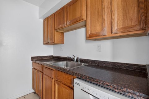 Apartamento en alquiler en Lighthouse Point, Florida, 1 dormitorio, 1608.05 m2 № 2191591 - foto 10
