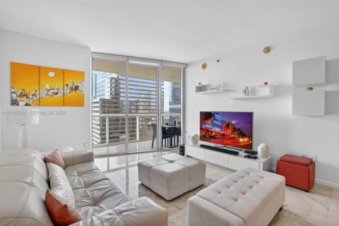 Copropriété à louer à Miami, Floride: 1 chambre, 91.42 m2 № 2063331 - photo 10