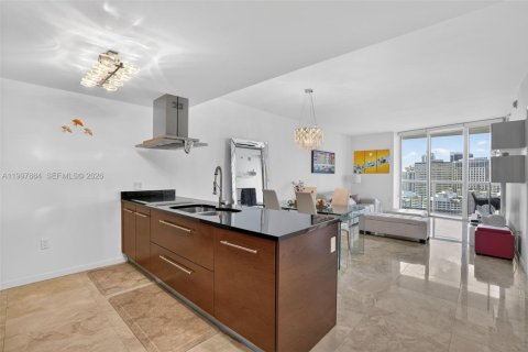 Copropriété à louer à Miami, Floride: 1 chambre, 91.42 m2 № 2063331 - photo 2