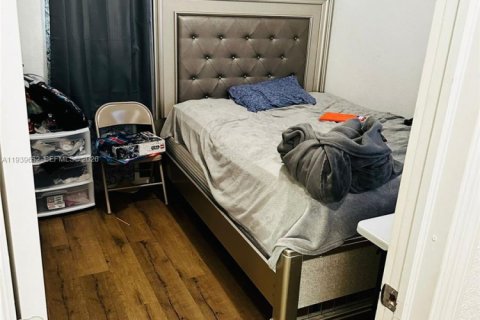 Casa en venta en Homestead, Florida, 4 dormitorios, 116.13 m2 № 1997013 - foto 14