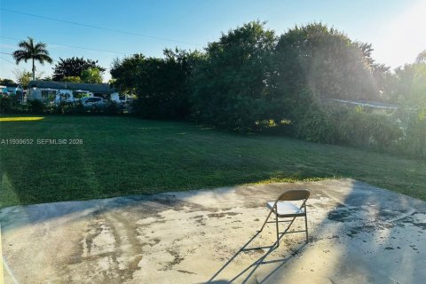 Casa en venta en Homestead, Florida, 4 dormitorios, 116.13 m2 № 1997013 - foto 10