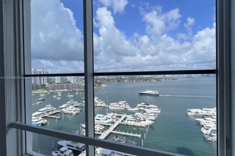 Condominio en venta en Miami Beach, Florida, 1 dormitorio, 61.32 m2 № 1980219 - foto 6