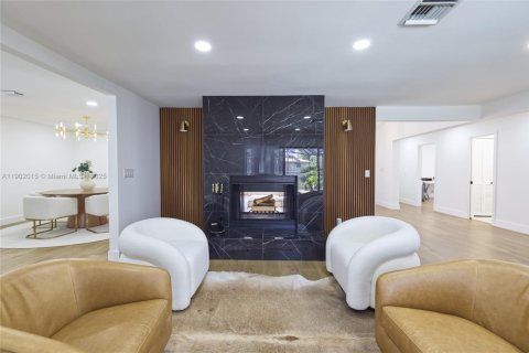 Villa ou maison à vendre à Coral Springs, Floride: 4 chambres, 212.93 m2 № 2081763 - photo 18
