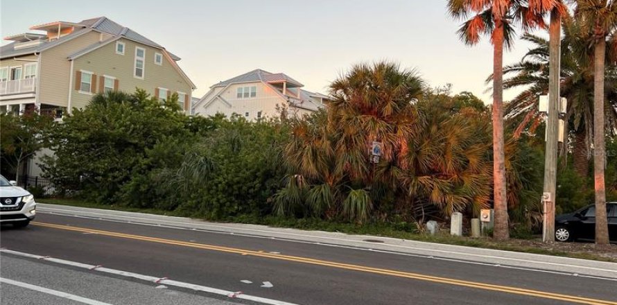 Land in Indian Shores, Florida № 225041