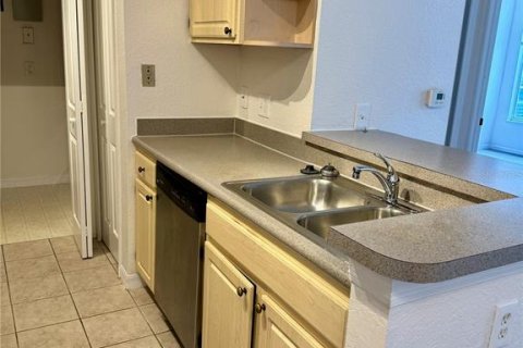 Condo in Maitland, Florida, 1 bedroom  № 1912788 - photo 9