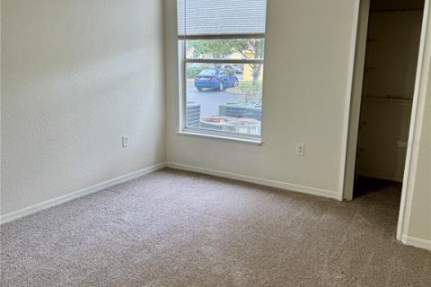 Condo in Maitland, Florida, 1 bedroom  № 1912788 - photo 12