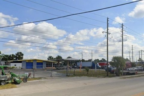 Commercial property in Orlando, Florida 220.09 sq.m. № 2344932