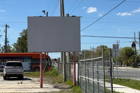 Propiedad comercial en venta en Orlando, Florida, 220.09 m2 № 2344932 - foto 16