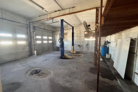 Propiedad comercial en venta en Orlando, Florida, 220.09 m2 № 2344932 - foto 29