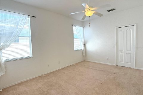 House in Davenport, Florida 4 bedrooms, 178.28 sq.m. № 2237225 - photo 14