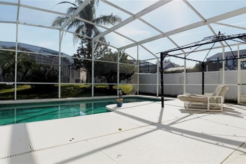 House in Davenport, Florida 4 bedrooms, 178.28 sq.m. № 2237225 - photo 23