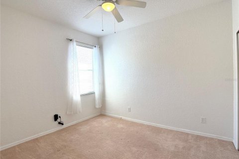House in Davenport, Florida 4 bedrooms, 178.28 sq.m. № 2237225 - photo 17
