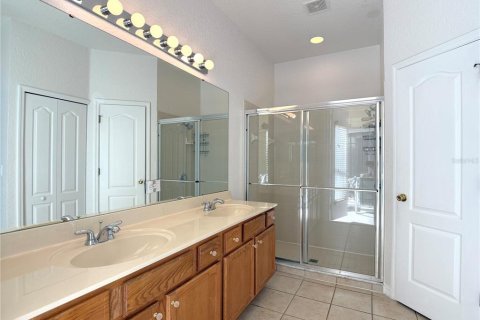 House in Davenport, Florida 4 bedrooms, 178.28 sq.m. № 2237225 - photo 13