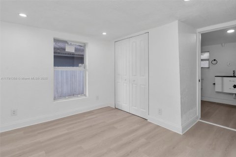 Купить виллу или дом в Майами, Флорида 3 спальни, 73.39м2, № 1726796 - фото 24
