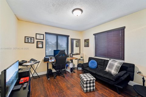 Купить таунхаус в Майами, Флорида 3 спальни, 168.62м2, № 2005426 - фото 17