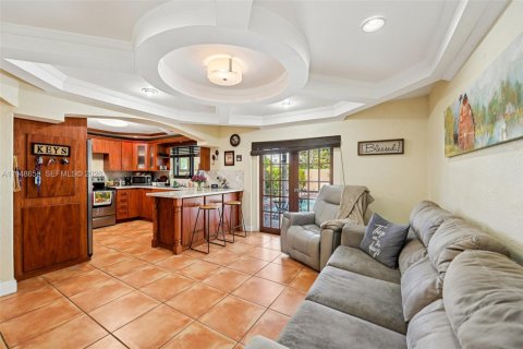 Купить таунхаус в Майами, Флорида 3 спальни, 168.62м2, № 2005426 - фото 6