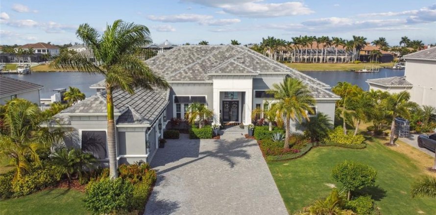 Villa ou maison à Apollo Beach, Floride 4 chambres, 431.07 m2 № 1650175