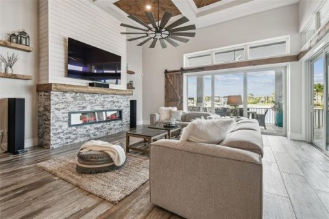 Villa ou maison à vendre à Apollo Beach, Floride: 4 chambres, 431.07 m2 № 1650175 - photo 22