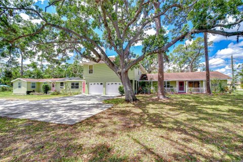 Immobilier commercial à vendre à Bradenton, Floride: 352.1 m2 № 1717081 - photo 1