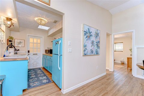 Immobilier commercial à vendre à Bradenton, Floride: 352.1 m2 № 1717081 - photo 13