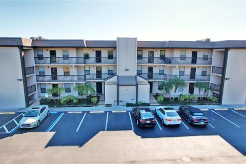 Condo in Punta Gorda, Florida, 2 bedrooms  № 1535316 - photo 1