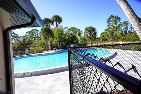 Condo in Punta Gorda, Florida, 2 bedrooms  № 1535316 - photo 27