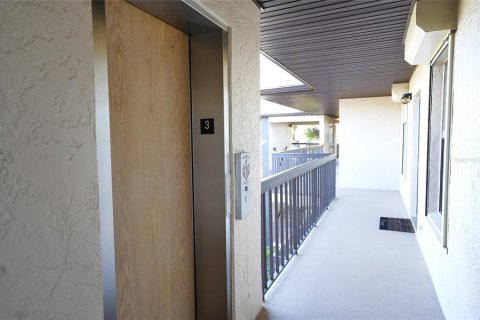 Condo in Punta Gorda, Florida, 2 bedrooms  № 1535316 - photo 3