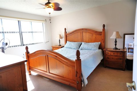 Condo in Punta Gorda, Florida, 2 bedrooms  № 1535316 - photo 14