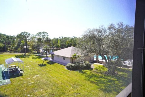 Condo in Punta Gorda, Florida, 2 bedrooms  № 1535316 - photo 12