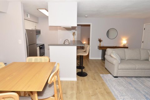 Снять в аренду кондоминиум в Тампа, Флорида 2 спальни, 93.55м2, № 2149361 - фото 10