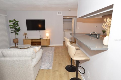 Снять в аренду кондоминиум в Тампа, Флорида 2 спальни, 93.55м2, № 2149361 - фото 13