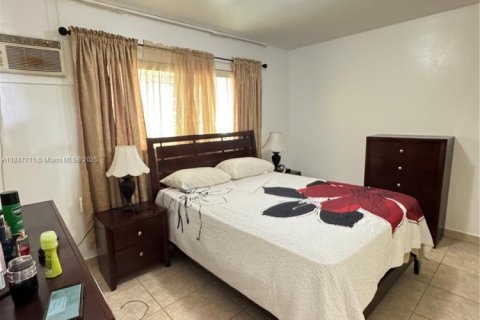 Copropriété à vendre à Miami, Floride: 1 chambre, 51.19 m2 № 2059807 - photo 12