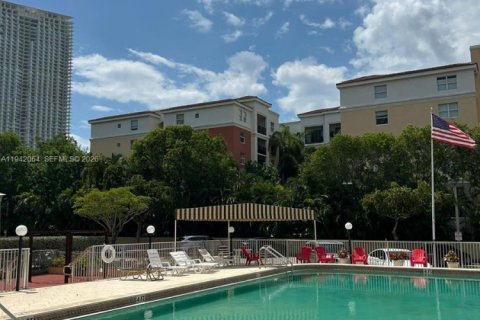 Copropriété à louer à Sunny Isles Beach, Floride: 1 chambre, 50.72 m2 № 1999024 - photo 11