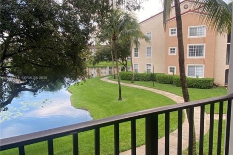 Condo à Miramar, Floride, 2 chambres  № 2264214