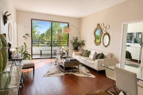 Copropriété à vendre à Hallandale Beach, Floride: 2 chambres, 96.62 m2 № 2090600 - photo 4