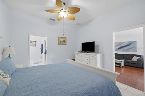 Villa ou maison à vendre à New Port Richey, Floride: 2 chambres, 114.08 m2 № 2398450 - photo 20