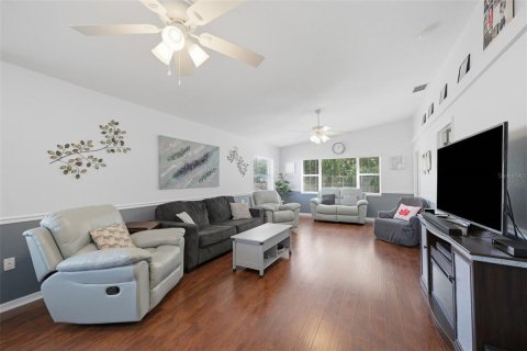 Villa ou maison à vendre à New Port Richey, Floride: 2 chambres, 114.08 m2 № 2398450 - photo 16