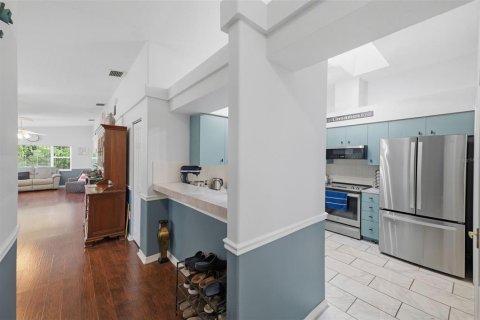 Villa ou maison à vendre à New Port Richey, Floride: 2 chambres, 114.08 m2 № 2398450 - photo 7