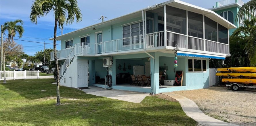 Casa en Key Largo, Florida 3 dormitorios № 1754355