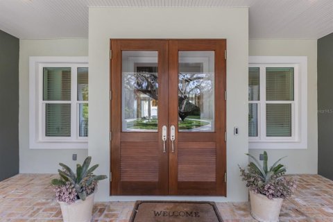 House in Bradenton, Florida 4 bedrooms, 527.68 sq.m. № 1531119 - photo 5