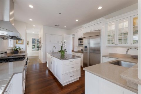House in Bradenton, Florida 4 bedrooms, 527.68 sq.m. № 1531119 - photo 10