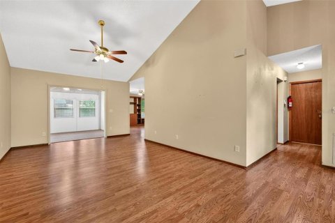 Casa en venta en Lake Mary, Florida, 3 dormitorios, 149.2 m2 № 2387454 - foto 7