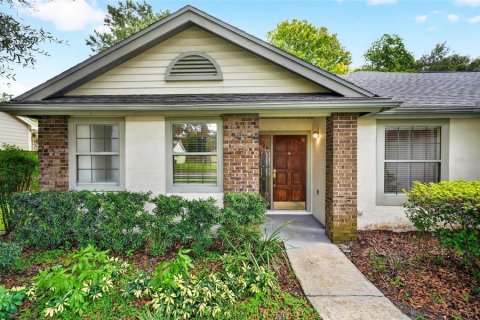 Casa en venta en Lake Mary, Florida, 3 dormitorios, 149.2 m2 № 2387454 - foto 3