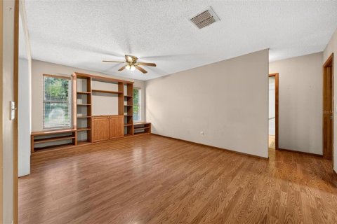 Casa en venta en Lake Mary, Florida, 3 dormitorios, 149.2 m2 № 2387454 - foto 12