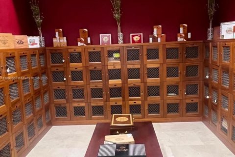 Condominio en alquiler en Miami Beach, Florida, 1 dormitorio, 62.52 m2 № 1689454 - foto 29