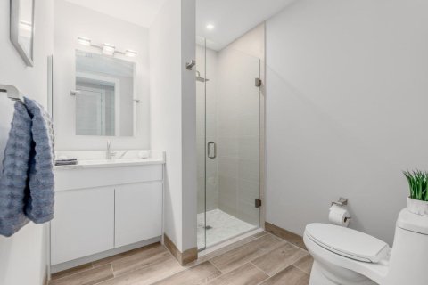 Condo in Stuart, Florida, 2 bedrooms № 2177626 - photo 20