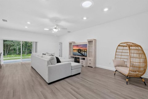 Villa ou maison à vendre à Palm Coast, Floride: 3 chambres, 185.8 m2 № 2283942 - photo 8