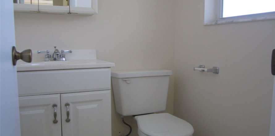 Condo in Boca Raton, Florida, 1 bedroom  № 1222358