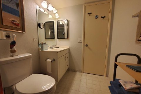 Condo in Pompano Beach, Florida, 2 bedrooms  № 2374612 - photo 30